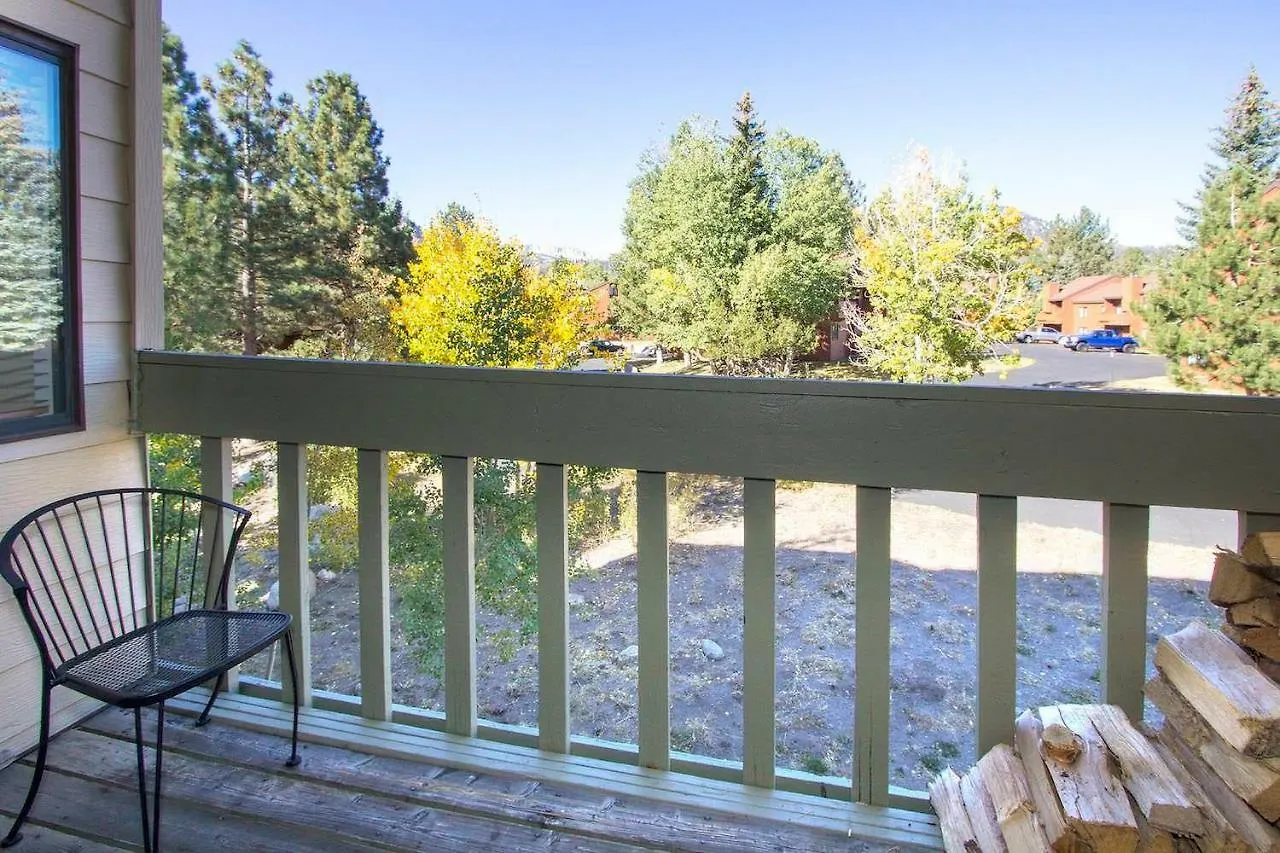 La Vista Blanc #22 - Three Bedroom Loft Condo Mammoth Lakes Apartment